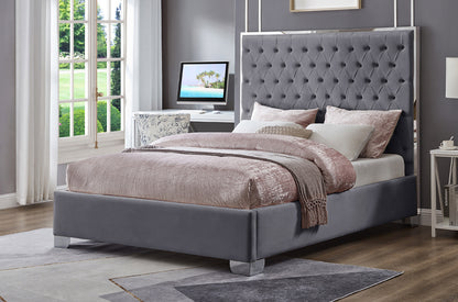 Luxury Tufted Upholstered Platform Bed