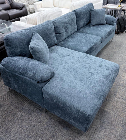Nova Sectional Sofa
